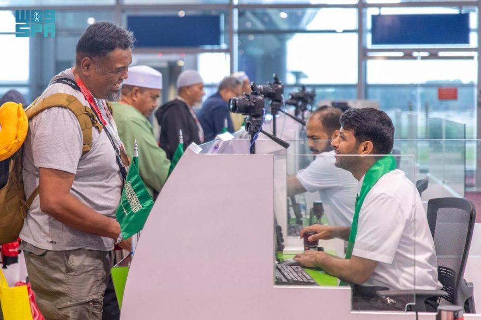 مستفيدو مبادرة “طريق مكة” الماليزيين يشيدون بجهود المملكة في تسهيل إجراءات الحج