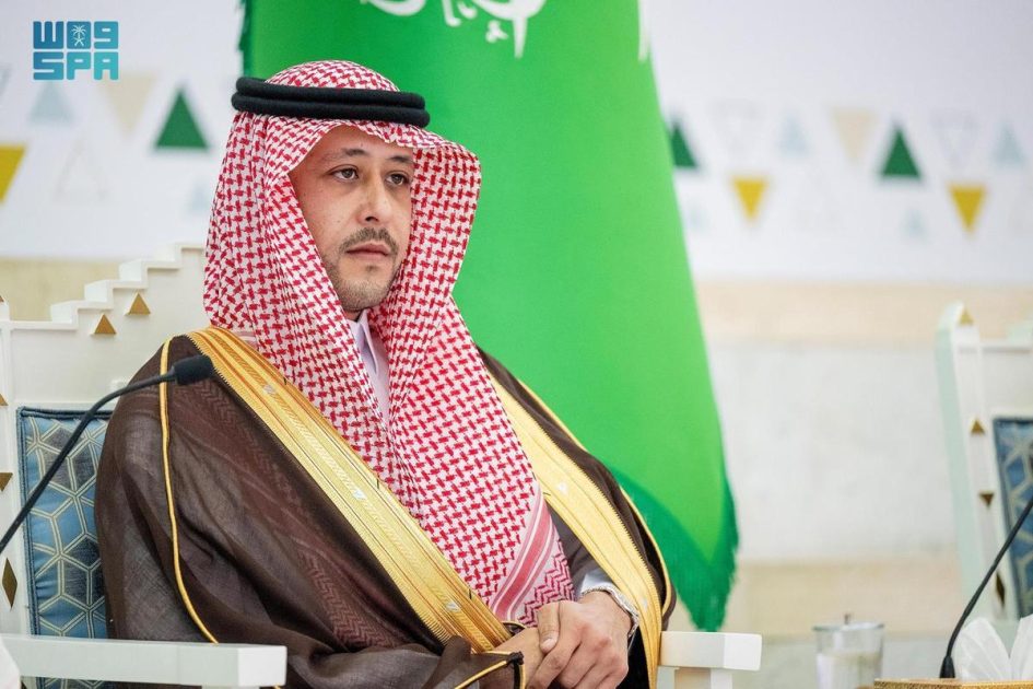 أمير القصيم يرعى حفل تكريم الأمير فهد بن تركي تقديرًا لجهوده خلال فترة عمله نائبًا لأمير المنطقة