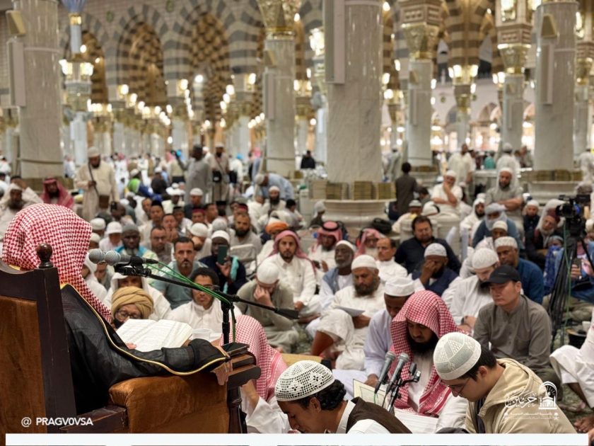 الرئاسة تطلق‬⁩ الدورة العلمية الأضخم لأئمة الحرمين في الحج؛ بمشاركة ابن حميد والدوسري والبعجيان والحذيفي وبرهجي