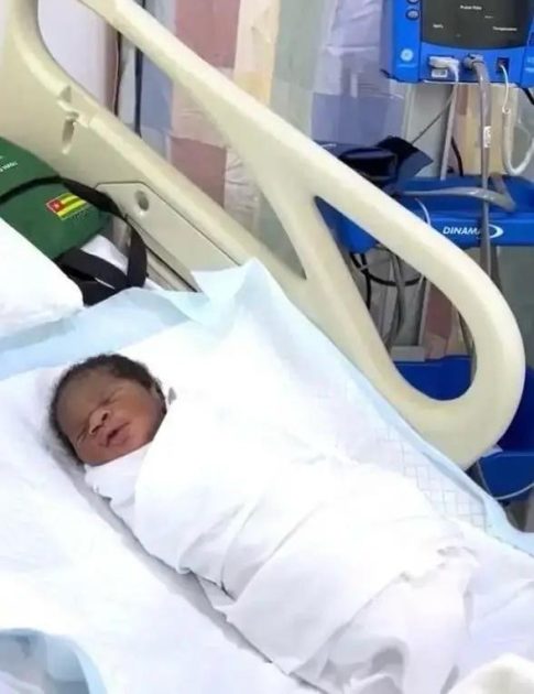 ميلاد أول طفل للماسية بمشعر عرفات