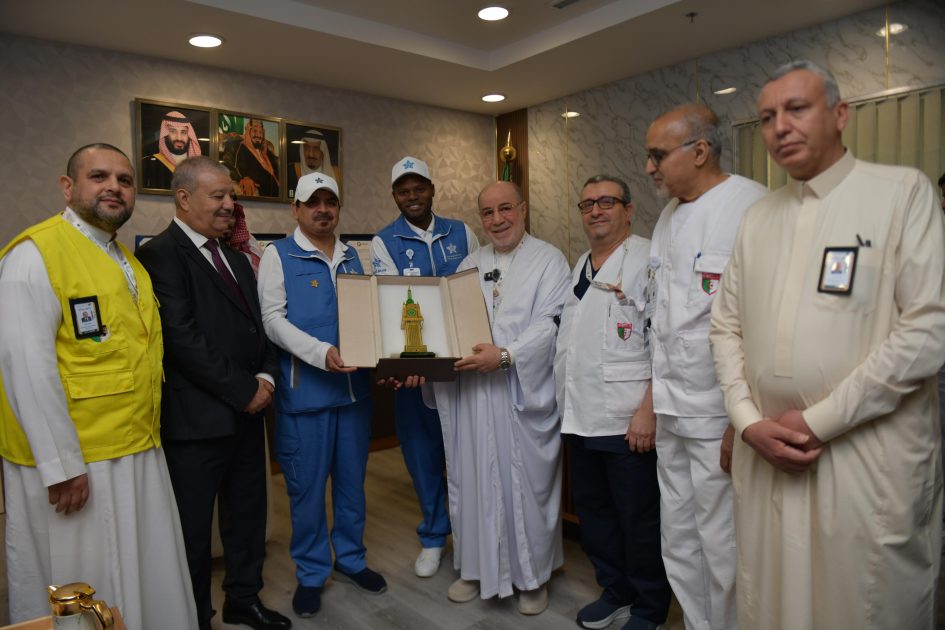 معالي وزير الشؤون الدينية الجزائري يشيد بجهود السعودية لحفظ الصحة العامة لضيوف الرحمن