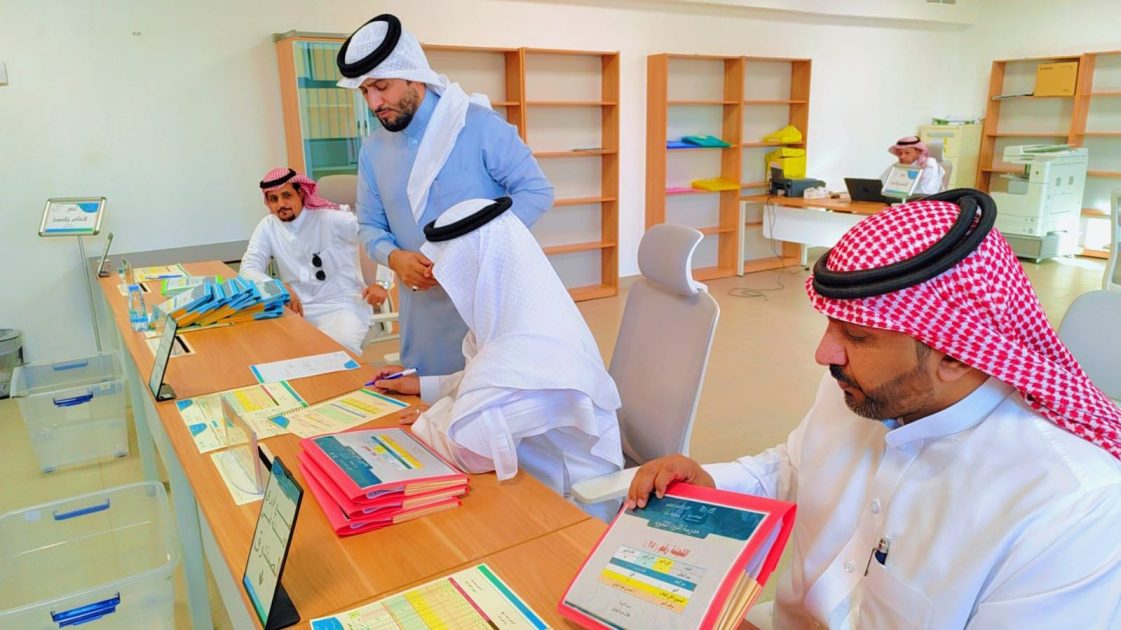 طلاب مدارس تعليم جدة يبدؤون اختباراتهم لنهاية العام الدراسي