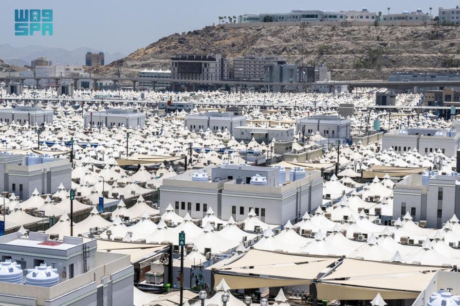ضيوف الرحمن يستقرون في مشعر منى