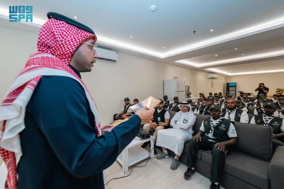 وزارة الرياضة و “كدانة” تقيمان دورة للتعريف عن مشروع “نحو منى” للقادة الكشفيين