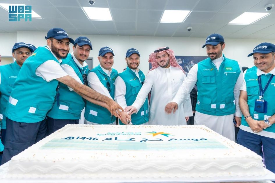 مساعد وزير الموارد البشرية يلتقي نائب وزير الحج والعمرة ويواصل جولاته الميدانية بالمشاعر
