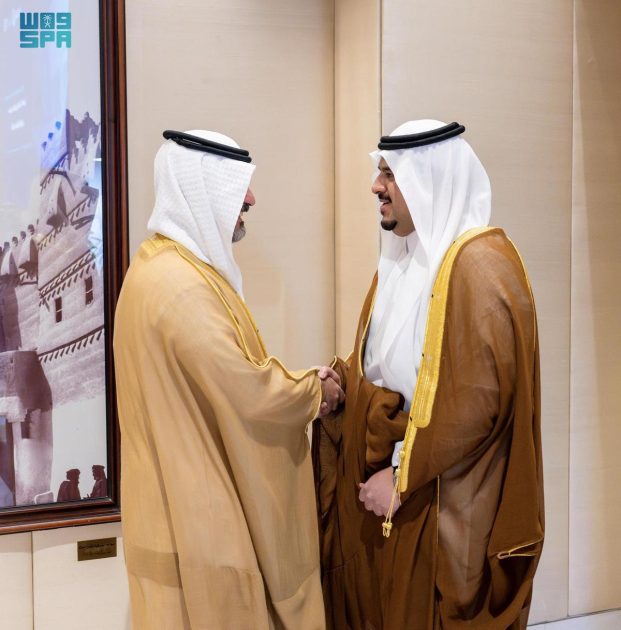 بتوجيه من أمير منطقة الرياض.. نائب أمير المنطقة يطلع على الخطة التنفيذية والزمنية لمشروع تطوير إجراءات العمل بإمارة المنطقة