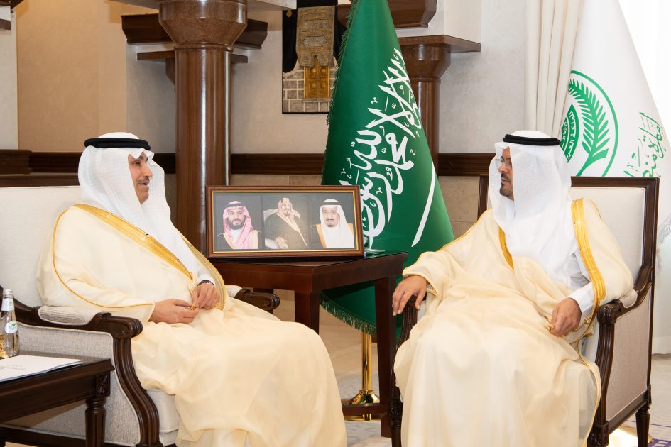 نائب أمير مكة يستقبل وزير النقل والخدمات اللوجستية