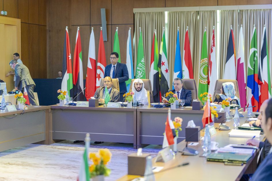 بعد إعادة انتخابه رئيساً لدورة جديدة .. وزير العدل يترأس الاجتماع الـ 74 للمكتب التنفيذي لمجلس وزراء العدل العرب