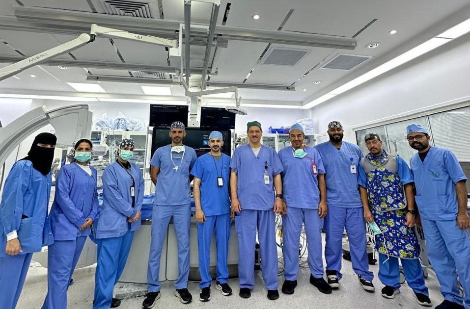بـ«إمبيلا».. مدينة الملك عبدالله الطبية تنقذ حاجة كاميرونية بعد توقف قلبها أثناء القسطرة القلبية