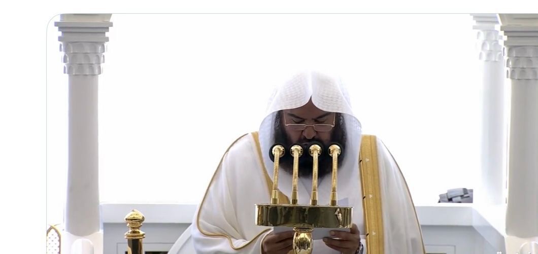 رئاسة الشؤون الدينية تطلق مبادرة “إثراء قاصدينا عِزُّ لمنسوبينا” بالمسجد الحرام لإثراء تجربة القاصدين