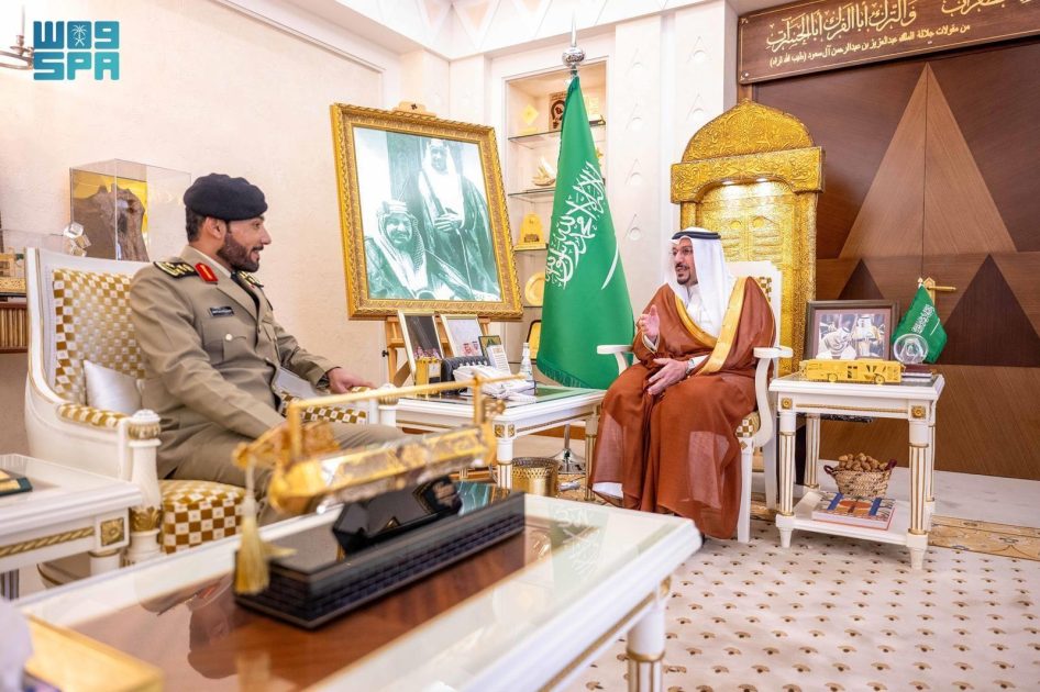 أمير القصيم يستقبل قائد قوة أمن المنشآت بالمنطقة