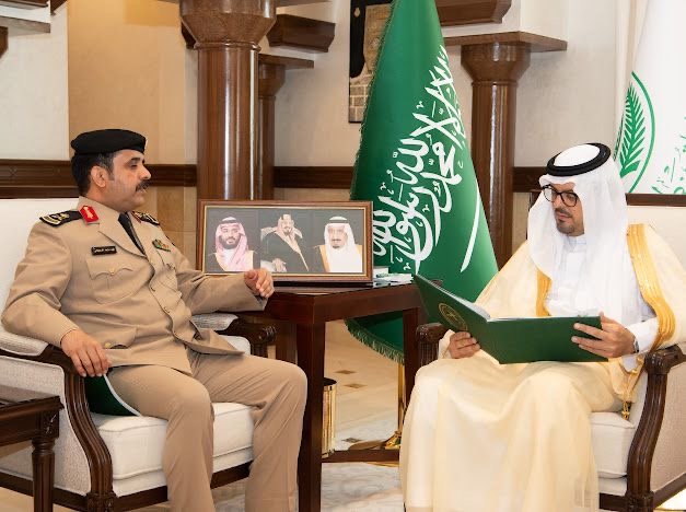 سمو نائب أمير منطقة مكة المكرمة يستقبل قائد حرس الحدود بالمنطقة