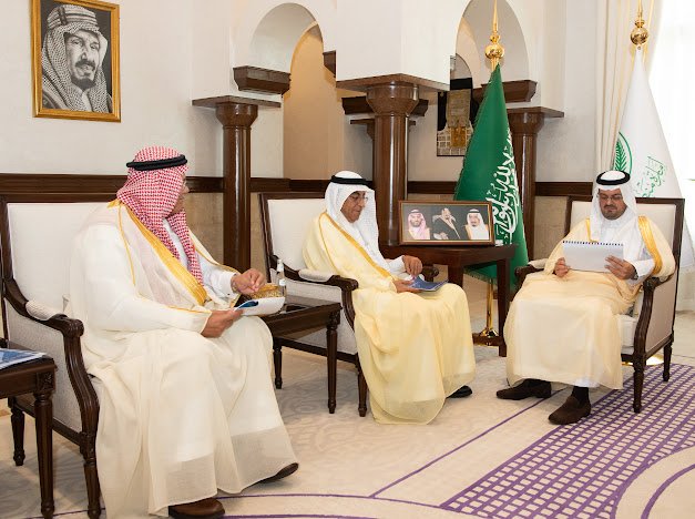 سمو نائب أمير منطقة مكة المكرمة يستقبل  رئيس مجلس المديرين في شركة مطارات جدة