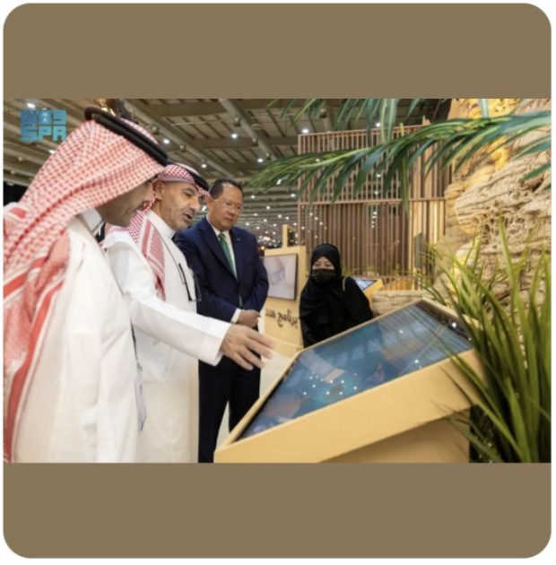 سفير مملكة تايلند يزور المزاد الدولي لمزارع إنتاج الصقور 2025