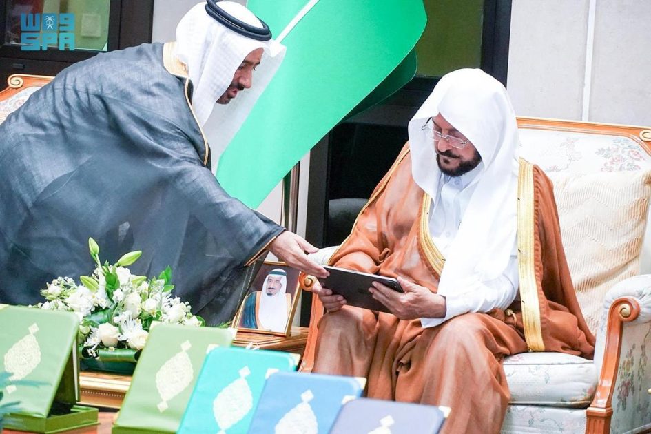 وزير الشؤون الإسلامية يدشّن ست روايات جديدة بمجمع الملك فهد لطباعة المصحف الشري