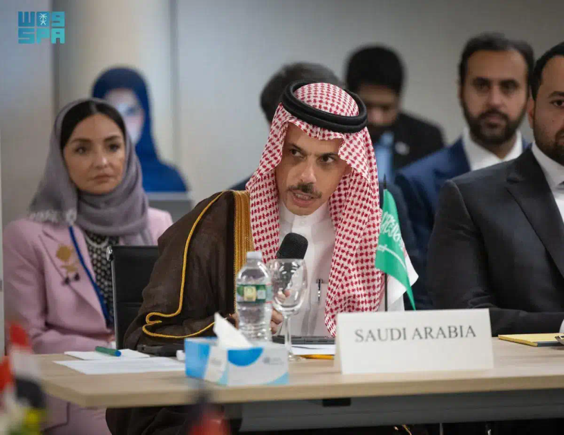 سمو وزير الخارجية يشارك في الاجتماع الوزاري بشأن خطة إعمار غزة