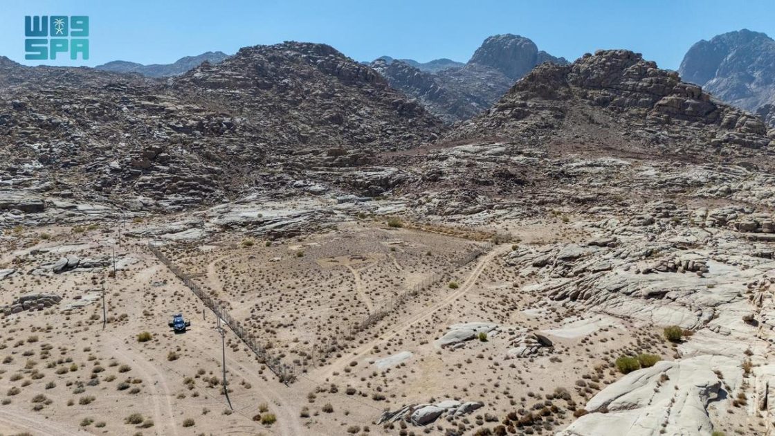 سمو وزير الثقافة يعلن عن اكتشاف أقدم مستوطنة بشرية معمارية في الجزيرة العربية