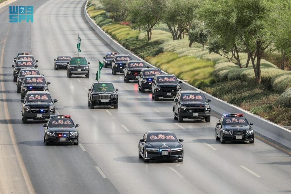 رئاسة الحرس الملكي تحتفل باليوم الوطني الـ95 في الرياض وجدة