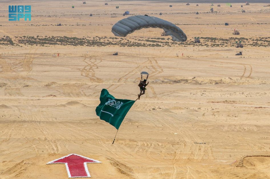القوات المسلحة السعودية تختتم مشاركتها في تمرين «النجم الساطع 2025» بمصر