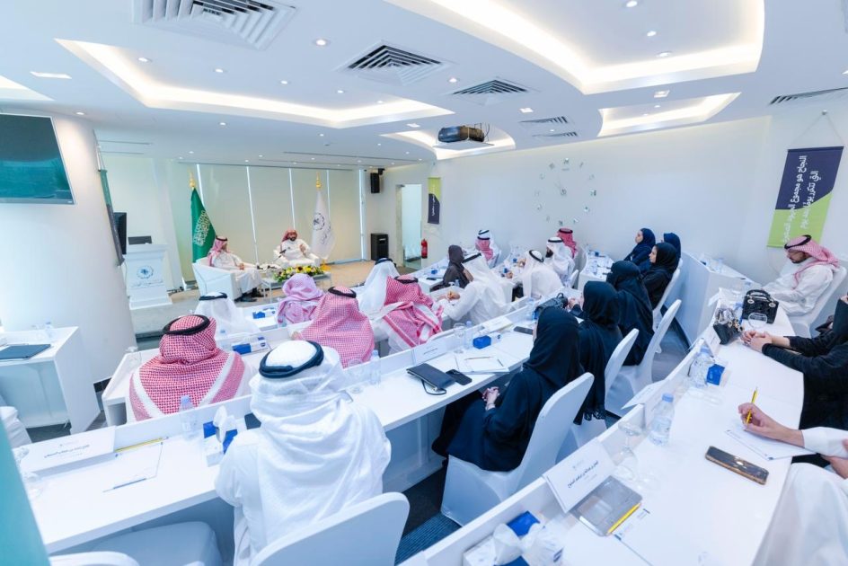 خلال زيارته للهيئة السعودية للمحامين وزير العدل: تعزيز الأصول المهنية في التقاضي ركيزة أساسية لجودة المخرجات