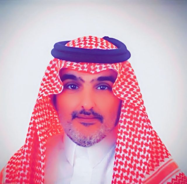 “القحطاني” يتلقى التبريكات بمناسبة ترقيته في هيئة الاذاعه والتلفزيون