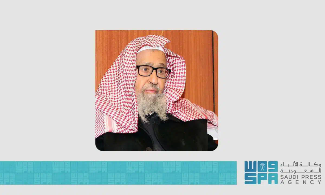 مفتي عام المملكة ينوّه بدعم القيادة لجهاز الإفتاء ويُثني على جهود الشيخ عبدالعزيز آل الشيخ رحمه الله