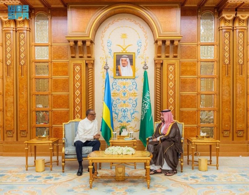 سمو ولي العهد يلتقي رئيس جمهورية رواندا