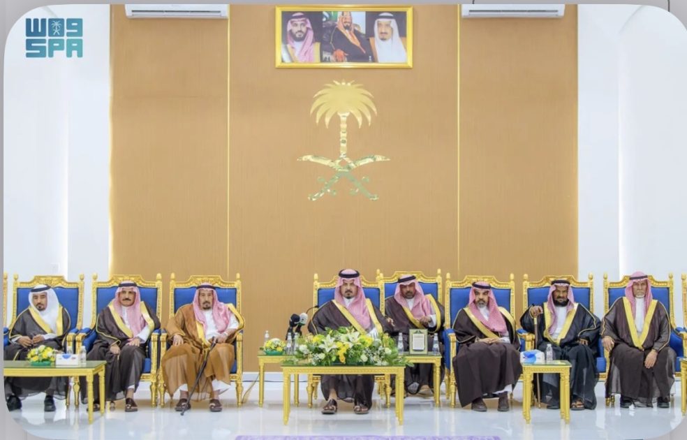 أمير منطقة المدينة المنورة يزور محافظة المهد ويرأس اجتماع المجلس المحلي