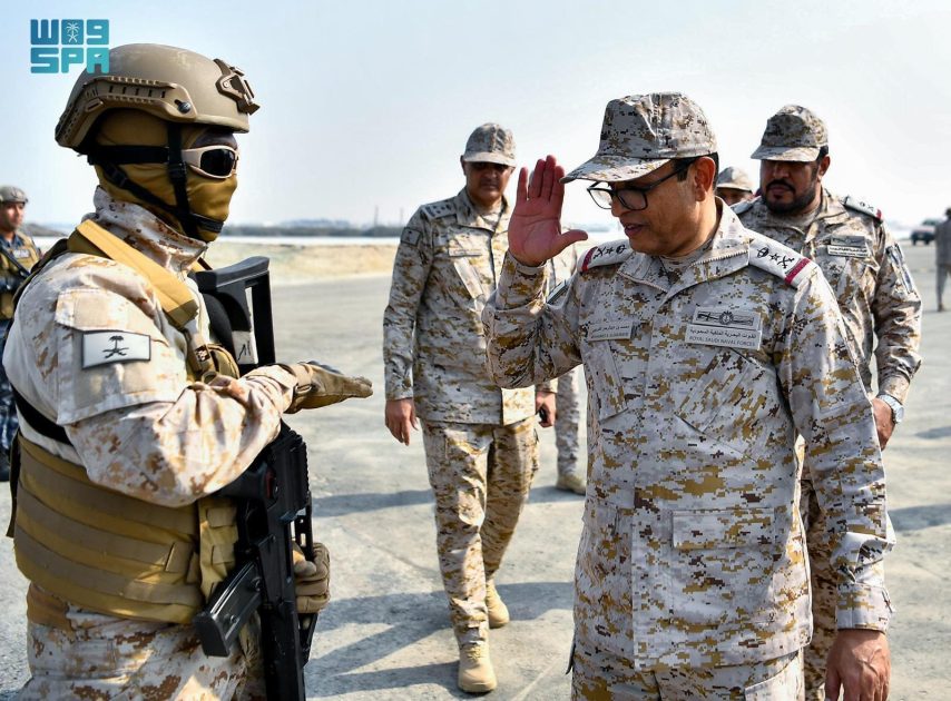 اختتام مناورات التمرين البحري المختلط “الموج الأحمر 8”