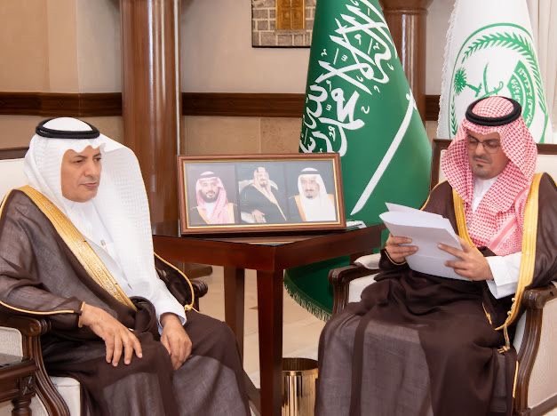 سمو نائب أمير مكة يستقبل رئيس اتحاد الغرف السعودية