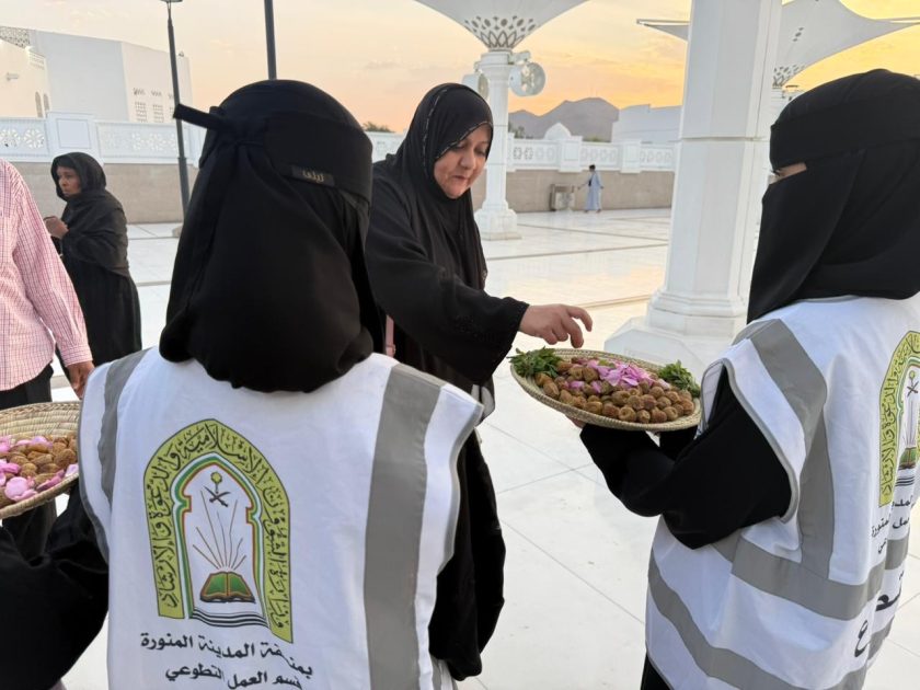 فرع الشؤون الإسلامية بالمدينة المنورة يحقق أكثر من ٣٧ ألف ساعة تطوعية خلال الربع الثالث لعام ٢٠٢٥م