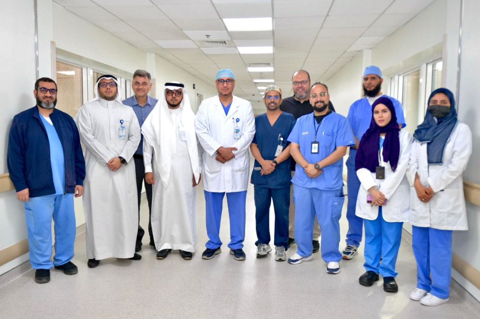 مدينة الملك عبدالله الطبية تُجري أول علاج إشعاعي داخل العملية باستخدام الإلكترونات لعلاج أورام الدماغ في المملكة لمريض ستيني