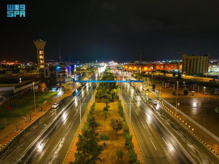 أمطار على محافظة طريف بالحدود الشمالية