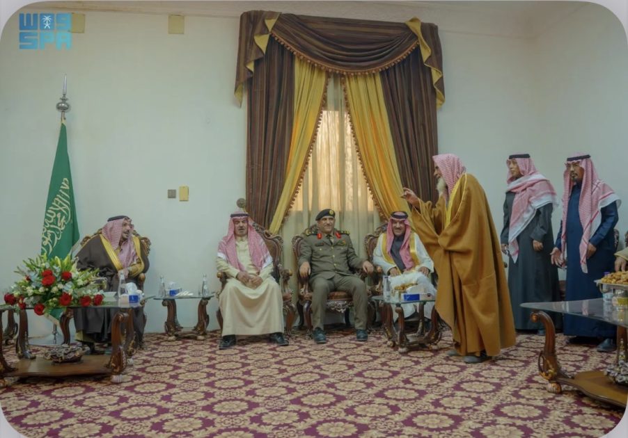 أمير منطقة القصيم يزور مركز ساق ويلتقي بالأهالي والمواطنين