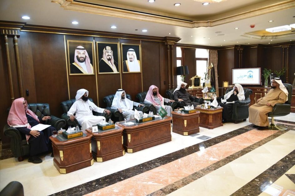 معالي الشيخ الأستاذ الدكتور عبدالرحمن بن عبدالعزيز السديس يدشّن المنصة التطوعية لرئاسة الشؤون الدينية بالمسجد النبوي ضمن المنصة الوطنية للعمل التطوعي