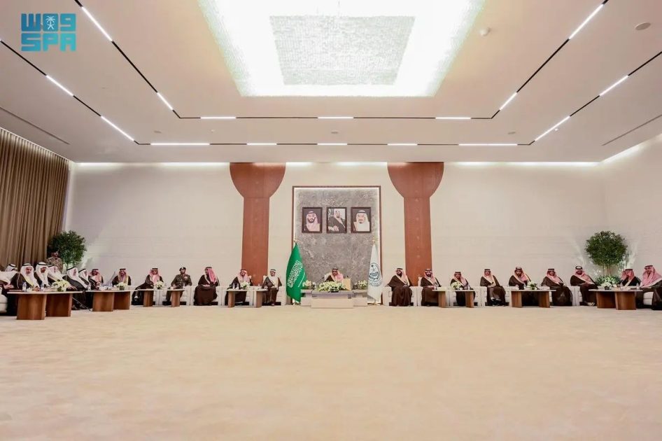 أمير منطقة الباحة يرعى محاضرة “الإمام” احتفاءً بيوم التأسيس