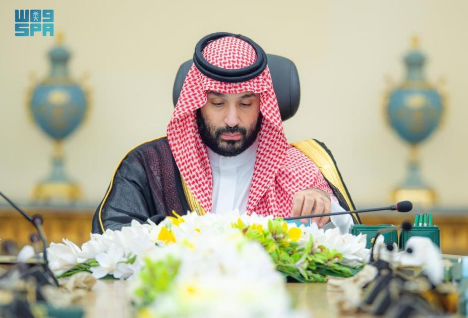 سمو ولي العهد يرأس جلسة مجلس الوزراء في جدة