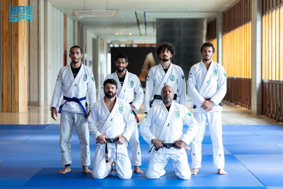 فريق السعودية للجوجيتسو يواصل استعداداته لألعاب آسيا الشاطئية