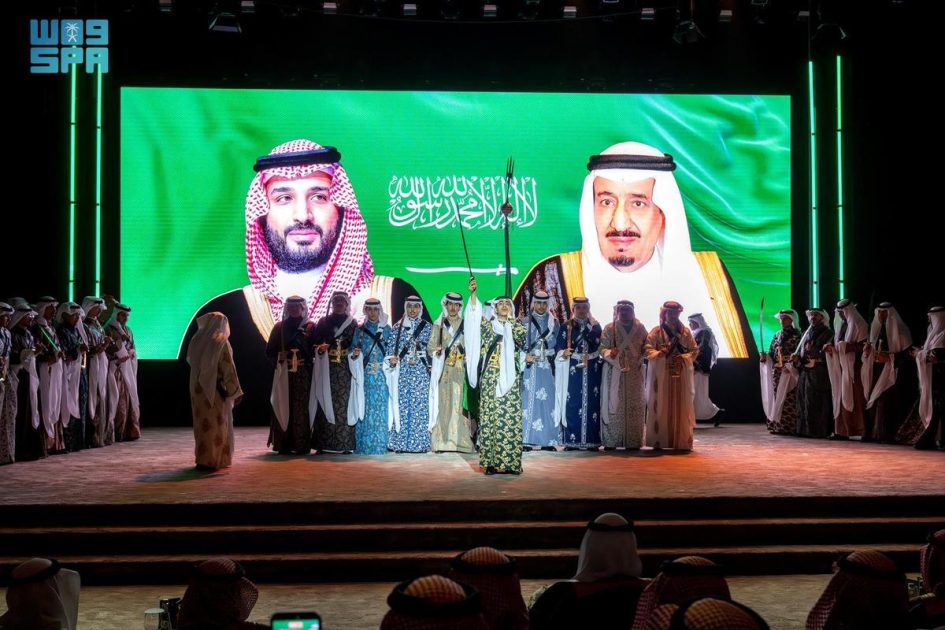 تحت رعاية سمو ولي العهد.. نائب أمير منطقة الرياض يحضر حفل تخريج الدفعة الثانية من طلاب الصف الثاني عشر بمدارس مسك (دفعة 2026)