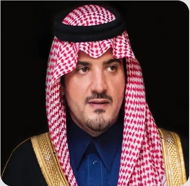 الأمير عبدالعزيز بن سعود ووزير الشؤون الداخلية وزير القانون في سنغافورة يبحثان هاتفيًا مستجدات الأوضاع في المنطقة والتطورات الأمنية الراهنة