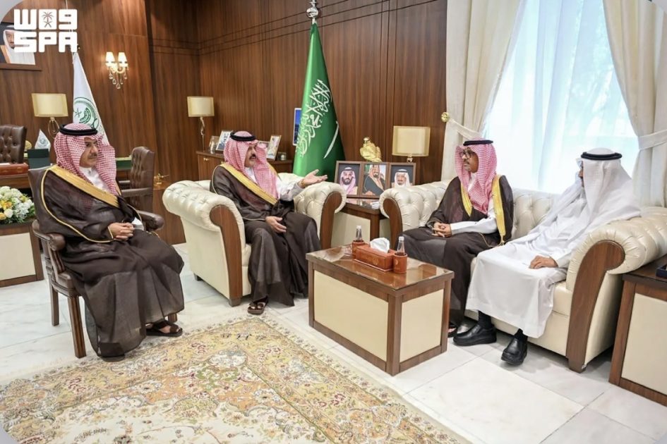 أمير حائل يطّلع على خطط هيئة تطوير المنطقة لتعزيز التنمية والاستثمار وبرامج جودة الحياة