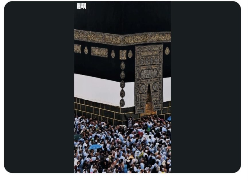 ليلة تبديل كسوة الكعبة المشرفة.. استعداداتٌ متقنة تُمهّد لارتداء ثوبها الجديد مع إشراقة العام الهجري