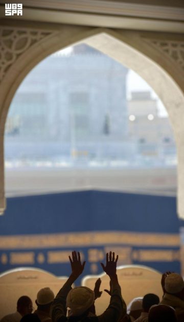 الجمعة في المسجد الحرام.. مشهد إيماني تتجدد فيه معاني الخشوع ووحدة المسلمين