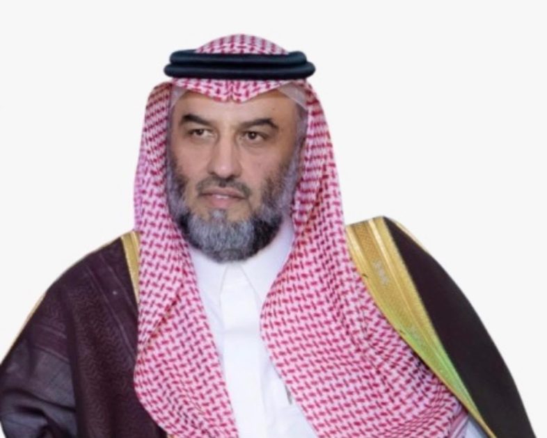 مدير عام تعليم منطقة مكة المكرمة يرفع شكره للقيادة الرشيدة بمناسبة ترقيته إلى المرتبة الخامسة عشرة .