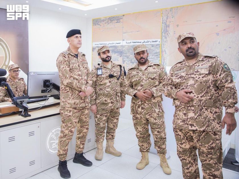 مدير عام الإدارة العامة للمجاهدين المكلف يقف ميدانيًا على سير العمل في فرع الإدارة بمنطقة نجران