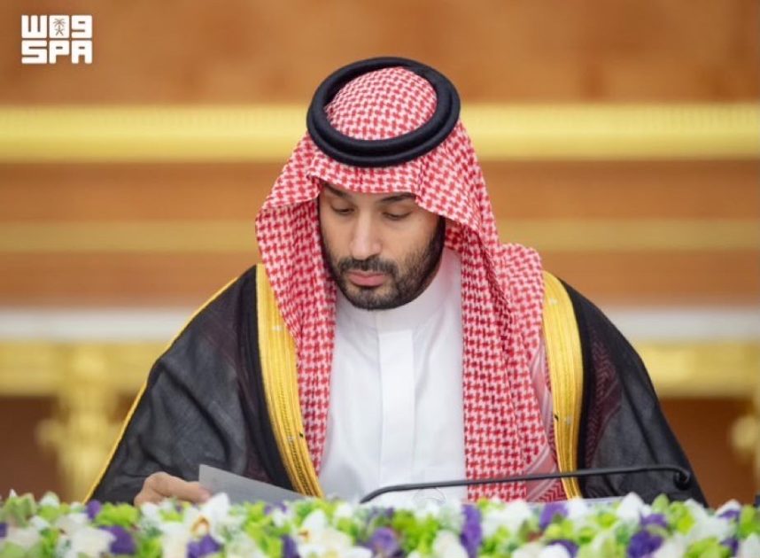 سمو ولي العهد يرأس جلسة مجلس الوزراء في جدة