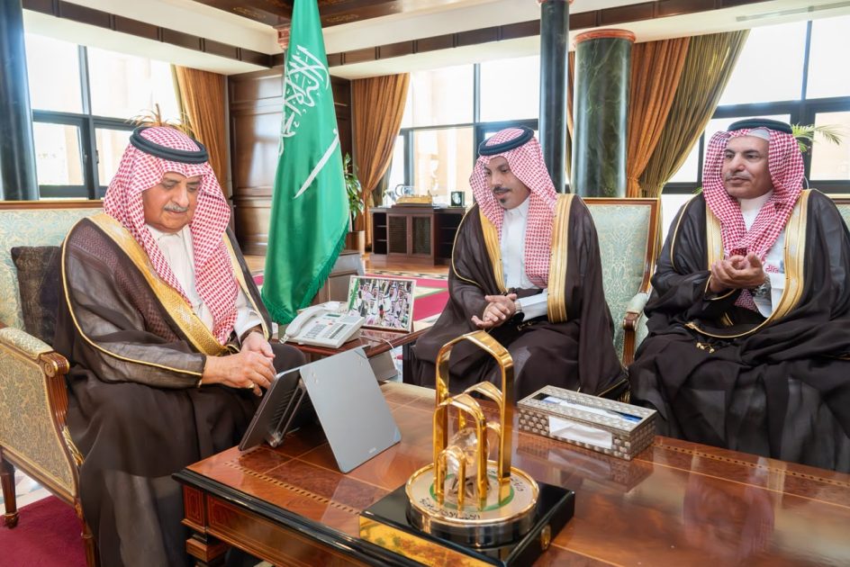 أمير منطقة تبوك يدشّن التمرين التعبوي “استجابة 24”